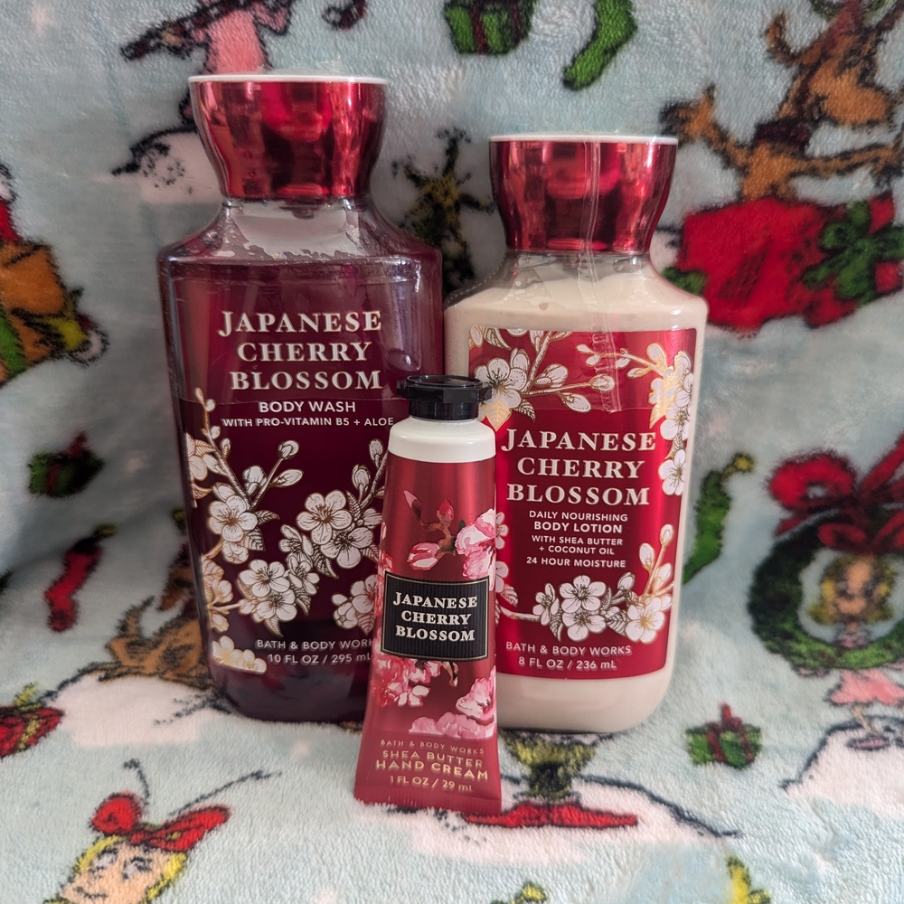 Bath & Body Works Japanese Cherry Blossom Set New